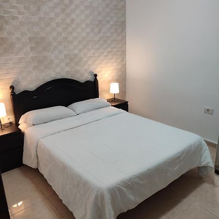 Habitacion Matrimonial En Casa Compartida Сан-Кристобаль-де-Ла-Лагуна Экстерьер фото