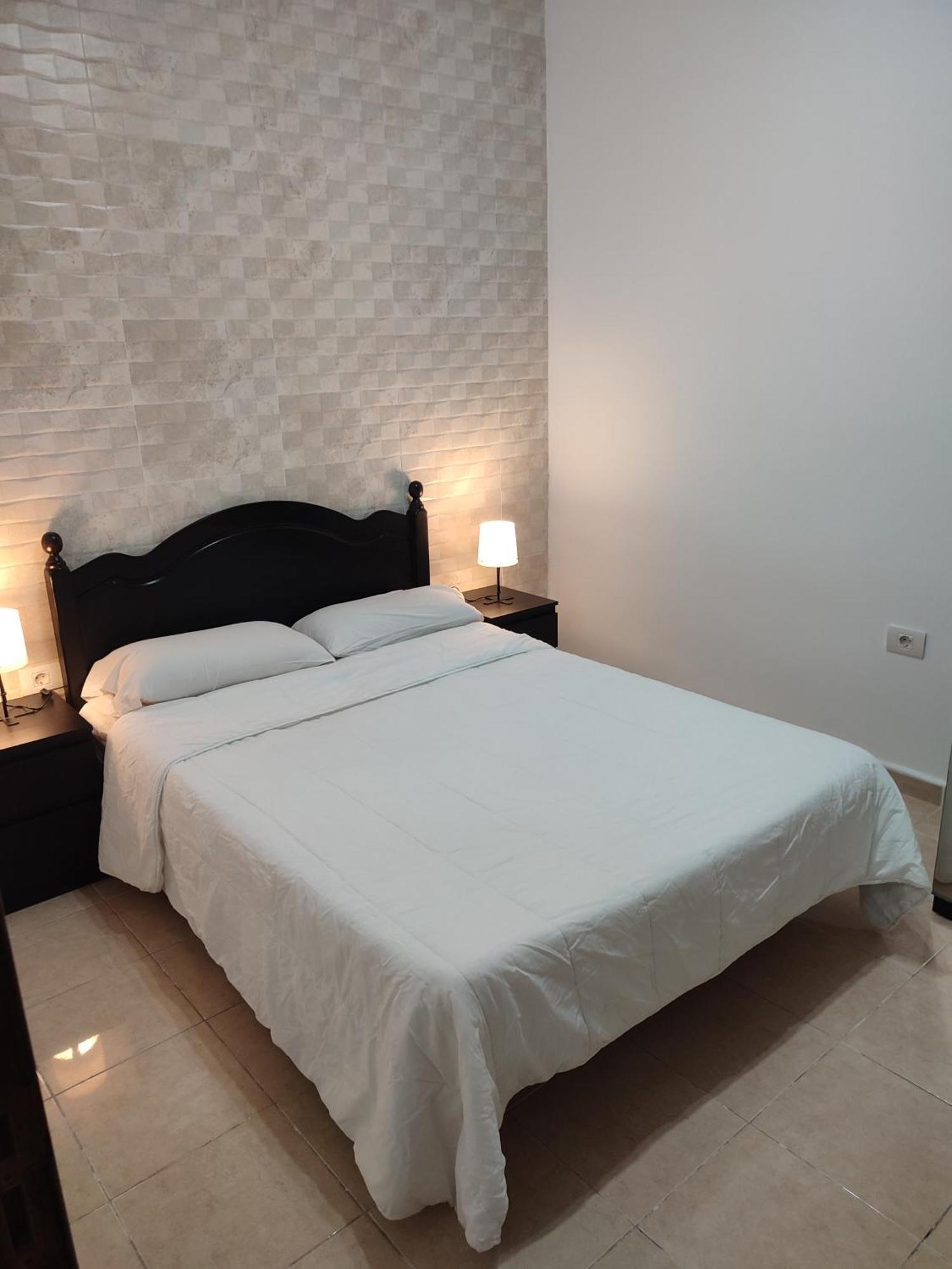 Habitacion Matrimonial En Casa Compartida Сан-Кристобаль-де-Ла-Лагуна Экстерьер фото